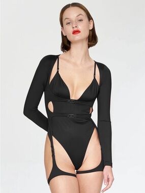 IAMNOTBASIC Black Long-Sleeve Cutout Bodysuit Size M Rave Bratzcore Grunge
